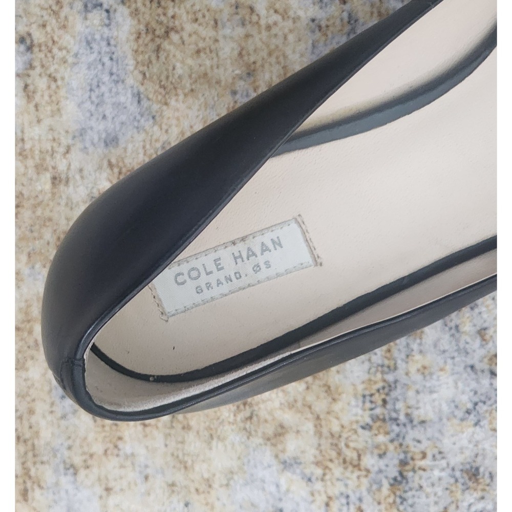 Cole Haan Women's Grand.OS Vesta Black Leather Kitten Heels Pumps Size 8.5 B - Picture 5 of 9